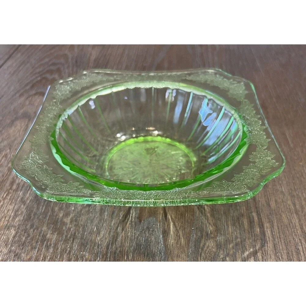 Jeannette Adam Uranium Vaseline Glass Bowl 8” Square Depression UV Glow Green - Picture 6 of 9